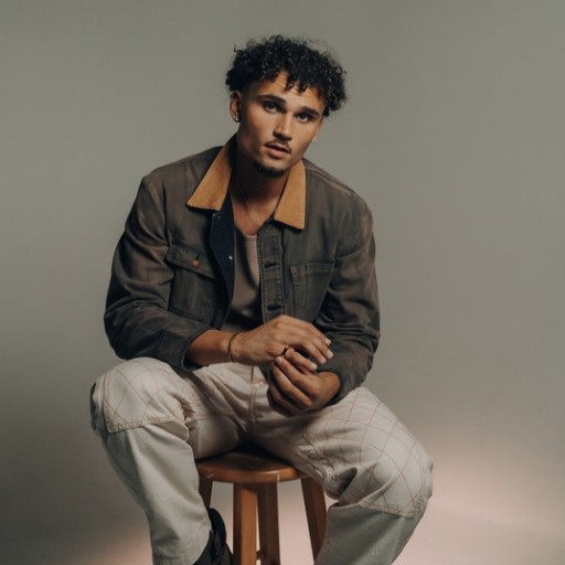 Adrien Nunez Seattle Tickets