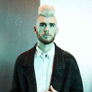 Colton Dixon in Seattle