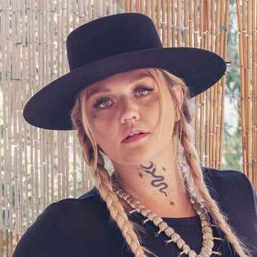Elle King in Seattle