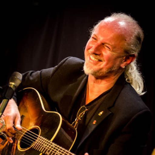 Garnet Rogers in Seattle