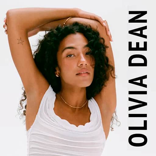 Olivia Dean in Seattle